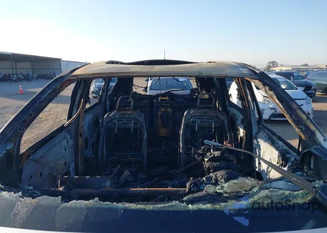 2017 Ford Escape Se из США, поврежденный, VIN 1FMCU0G91HUB05605